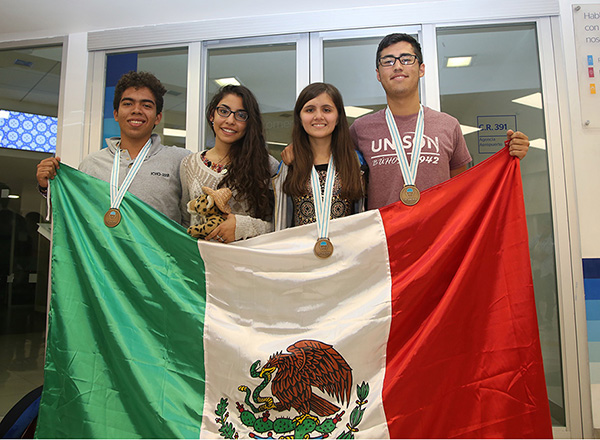 Ganadores delegación internacional olimpiada de química 2R