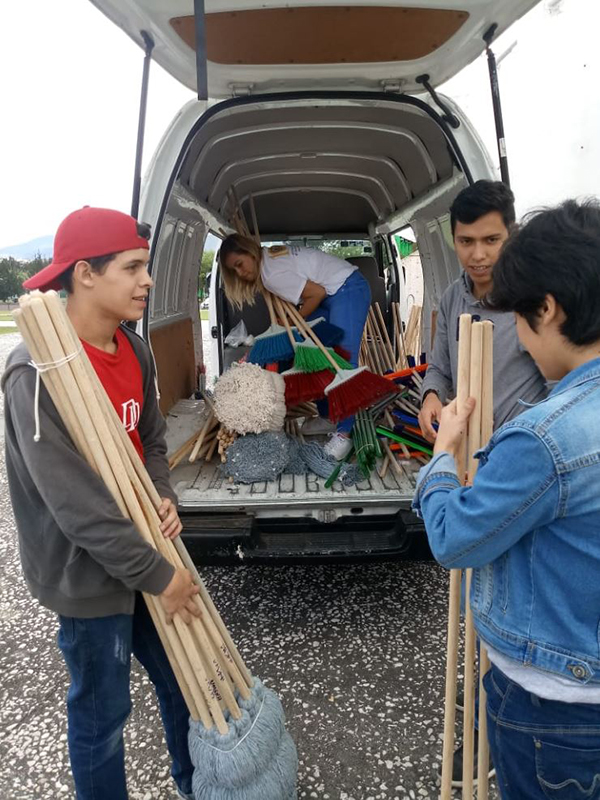 UMSNH centro acopio inundacion 5R