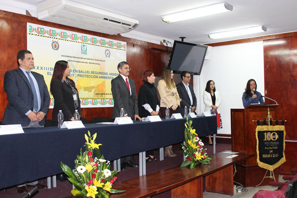 FIQ IMSS inicia diplomado 3R